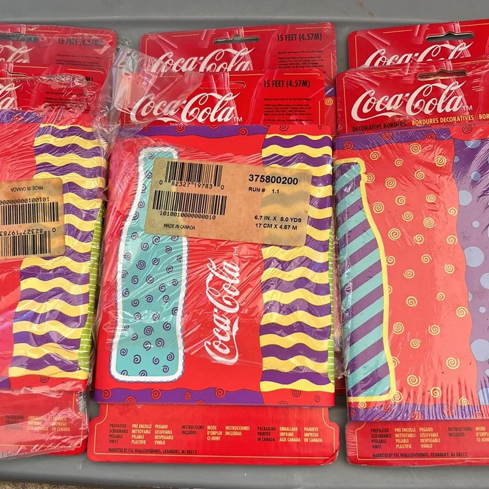 6 Package of Genuine Coke Bottles Colorful Pop Art Style Wall Paper Border VTg.